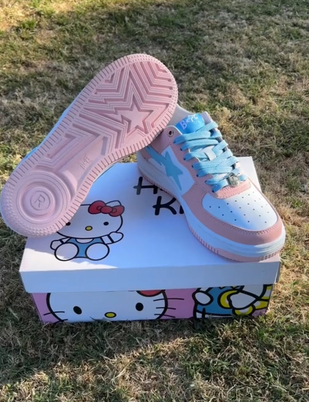 Hello Kitty Shoes : Free Shipping WorldWide