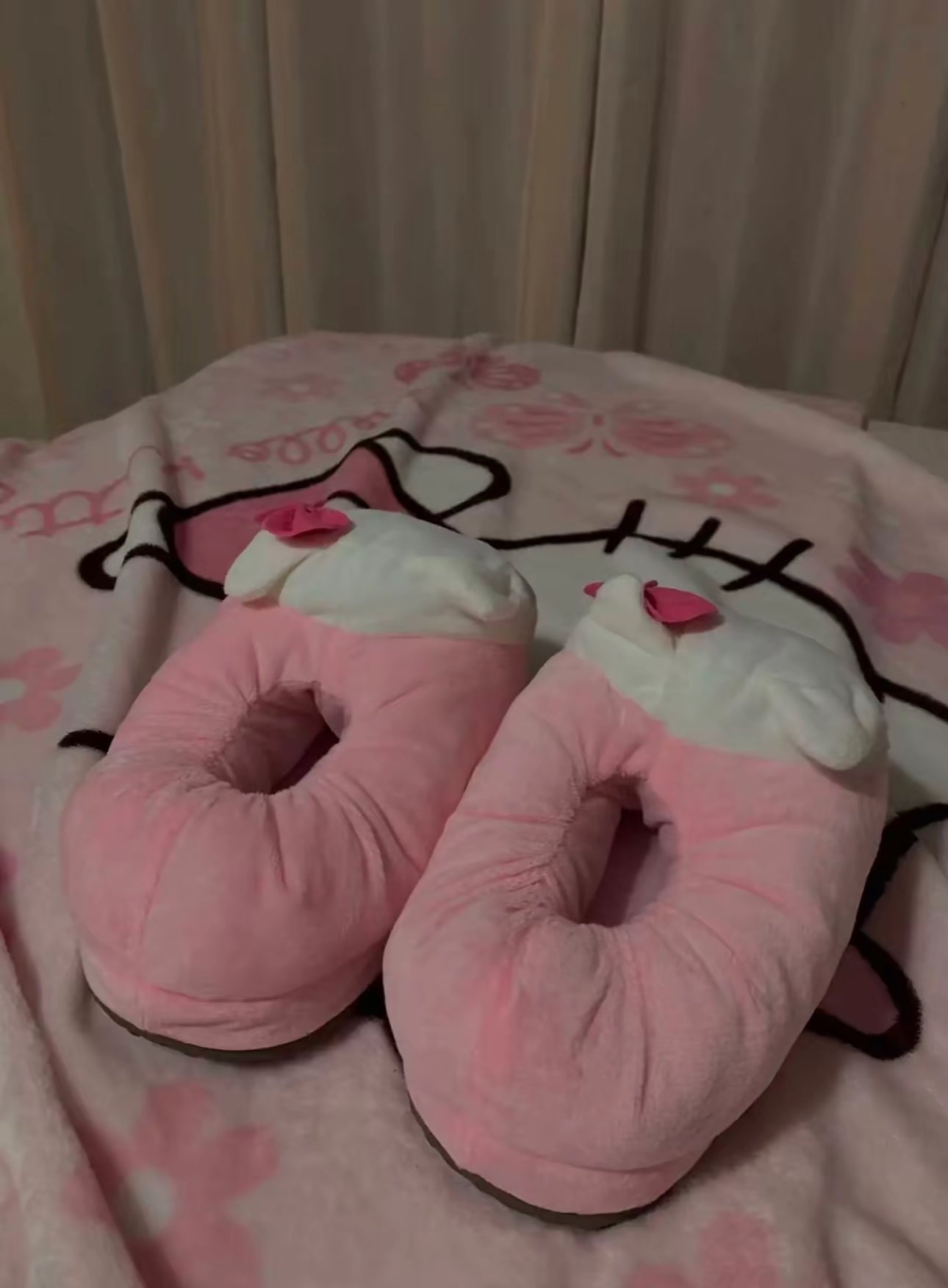 cute hello kitty slippers